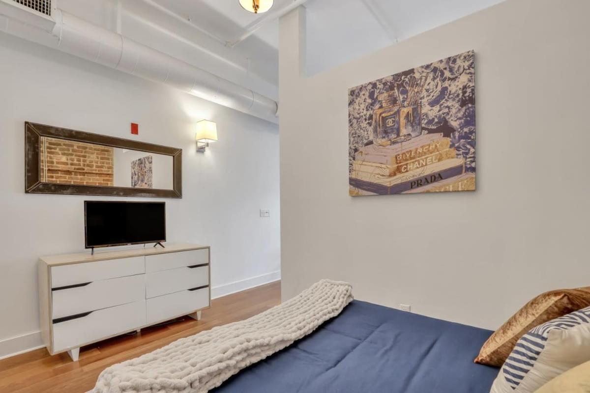 Lush Savannah Loft - Near Plant Riverside District Esterno foto